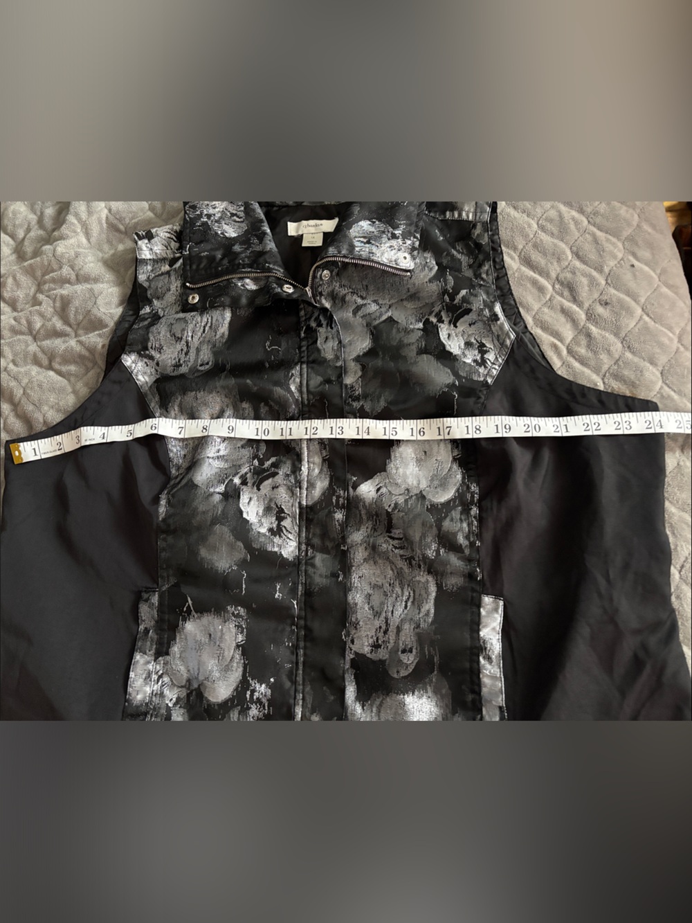 CJ Banks Black & Silver Abstract Spring Floral Zip-Front Moto Vest | Size 1X - Picture 8 of 13